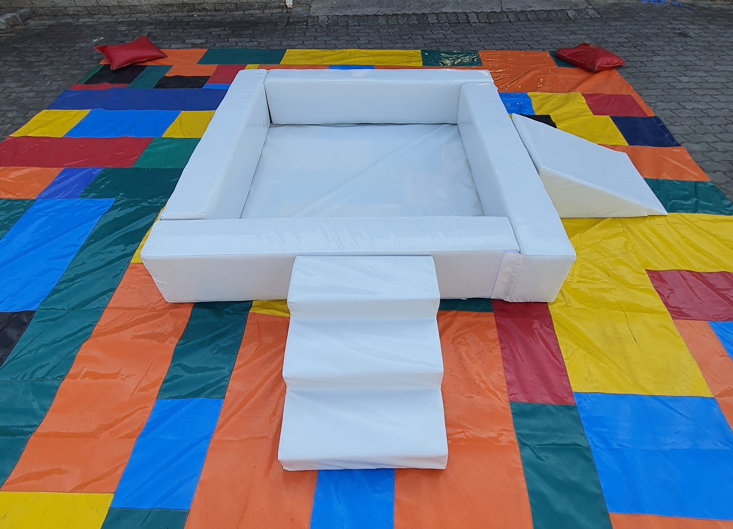 White Soft Play Ball Pond with Step & Slide