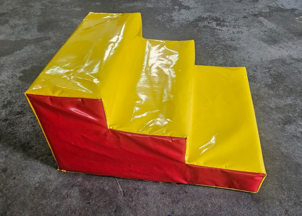 Soft Play 3-Tier Step